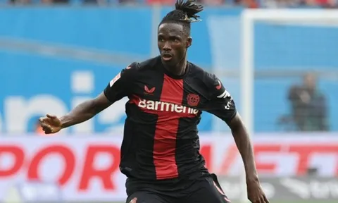 Leverkusen báo giá đá tảng cho M.U