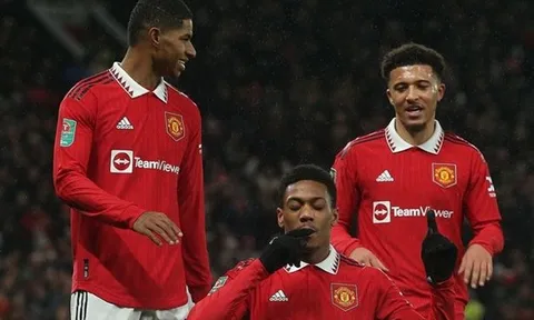 "Cậu ấy không xứng đáng trở lại thi đấu cho Man Utd"