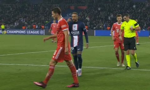 Câu nói của Neymar với Pavard sau pha triệt hạ Messi