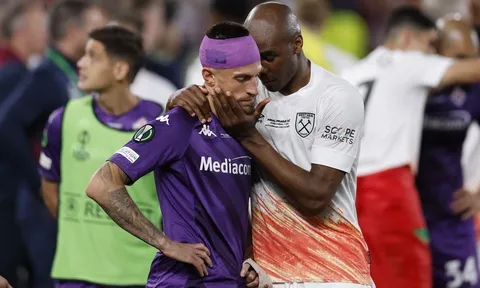Cầu thủ Fiorentina trở nên quẫn trí sau khi thua West Ham