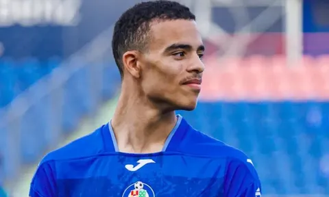 Cầu thủ M.U đầu tiên dám công khai ủng hộ Mason Greenwood
