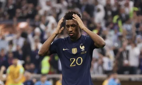 Cầu thủ Pháp bị tấn công trên mạng xã hội vì đá hỏng penalty