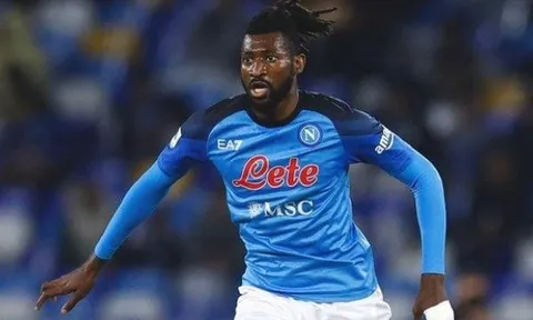 Cầu thủ thứ 3 của Napoli được M.U săn đón
