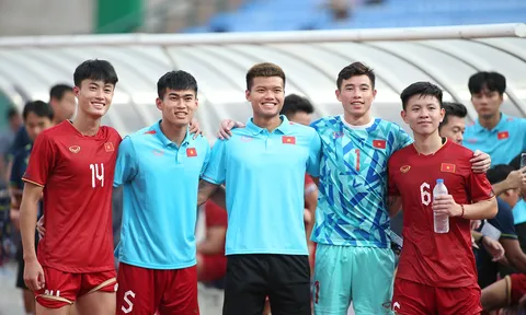 Cầu thủ U22 Việt Nam đối mặt nguy cơ dự bị ở V-League