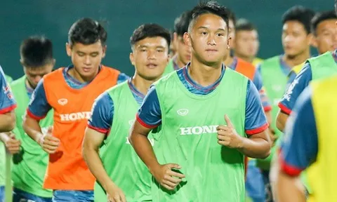 Cầu thủ Việt kiều Czech lên ĐTQG; Đối thủ e ngại U23 Việt Nam