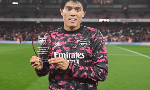 Cầu thủ xuất sắc nhất tháng 9 đang gây ra rắc rối cho Arsenal