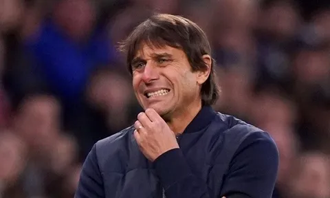 Conte lại chỉ trích ban lãnh đạo Tottenham