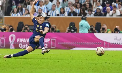 CĐV Argentina đã câm lặng