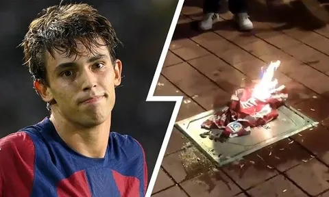 CĐV Atletico đốt áo, nhổ nước bọt vào tên Felix