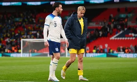 CĐV Chelsea chú ý hành động của Chilwell và Mudryk