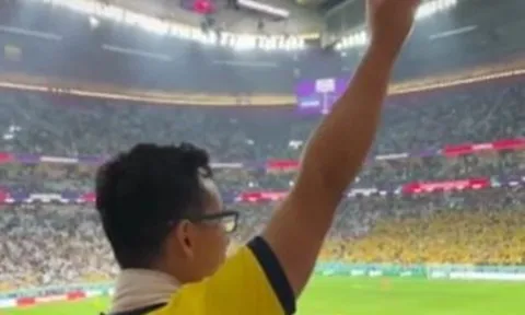 CĐV Ecuador chọc giận người hâm mộ Qatar