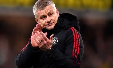 CĐV Man Utd: "Cảm ơn và Solsa bị sa thải"