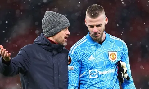 CĐV nổi giận với phát biểu của HLV Ten Hag về De Gea