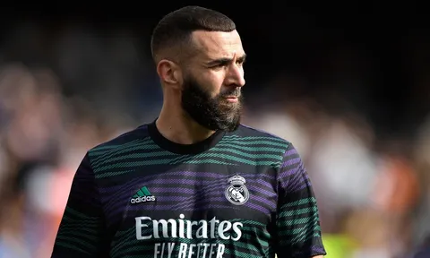CĐV Real Madrid chuẩn bị sẵn lễ tri ân Benzema