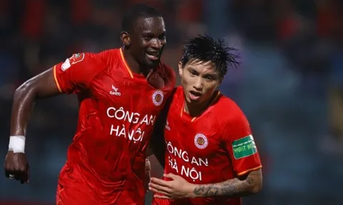 Chân sút lập hat-trick đầu tiên tại V-League 2023 là ai?