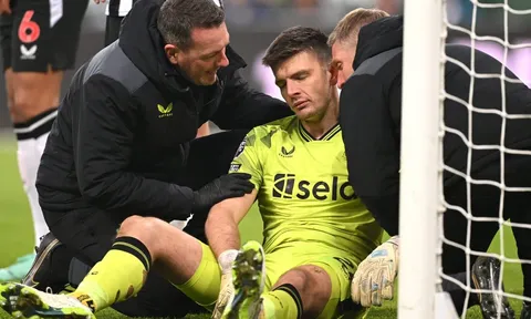 Nick Pope chấn thương, cơ hội cho Ramsdale và người cũ Quỷ Đỏ