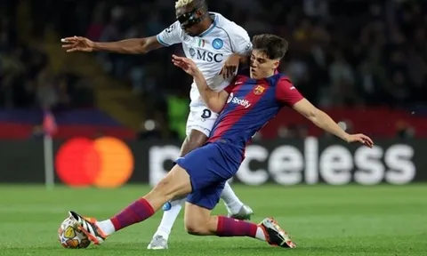 Chào sân Champions League, sao trẻ Barca "bỏ túi" Osimhen