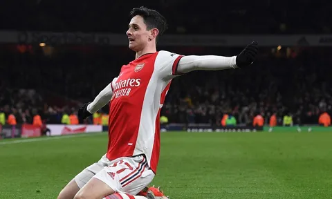 Charlie Patino - Thần đồng mới của Arsenal là ai?