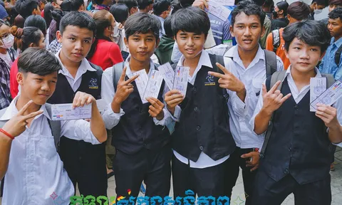Cháy vé trận U22 Việt Nam - U22 Lào tại SEA Games