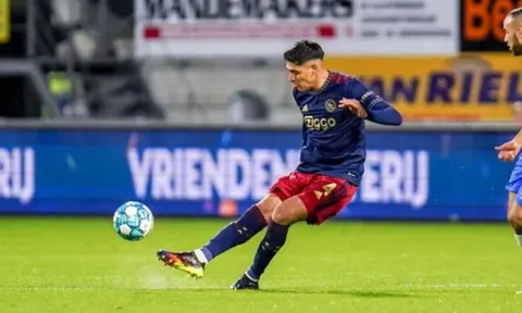 Chê Edson Alvarez, Sneijder bị phản bác