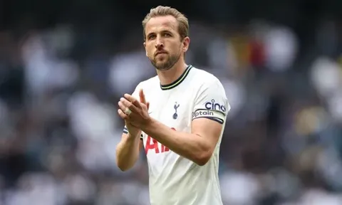 Chê Tottenham ngáo giá, truyền thông Đức so sánh Kane đầy tệ hại