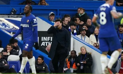 "Sự tồi tệ xảy ra với Chelsea xuyên suốt mùa giải"