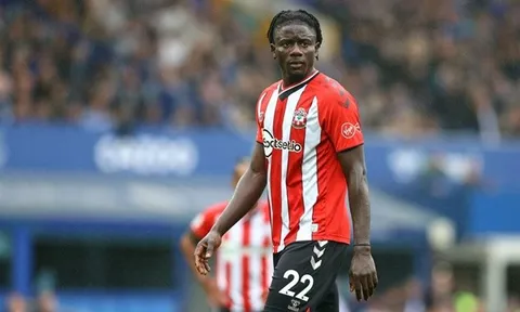 Chelsea đối đầu Man Utd ở thương vụ 25 triệu