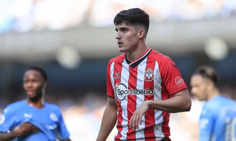 Chelsea dự định tái hợp tài năng lưu lạc