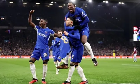 Chelsea hưởng lợi từ sự ổn định của Enzo