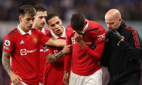 "Chúng tôi nói không với Arsenal nhưng buộc phải để cậu ấy tới M.U"