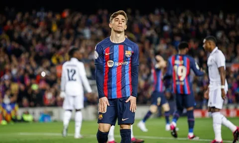 Chelsea nhận tín hiệu u ám từ sao Barca
