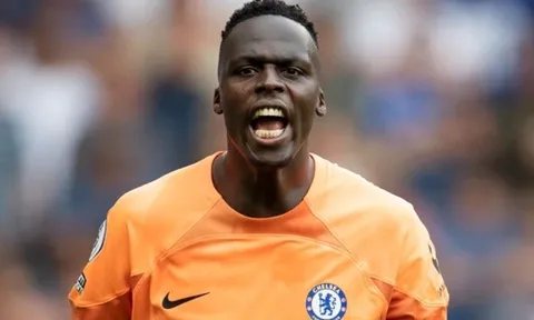 "Chelsea sẵn sàng lắng nghe những lời đề nghị cho Mendy"