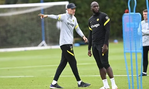 Chelsea thắng nhọc, Frank lên tiếng về Lukaku