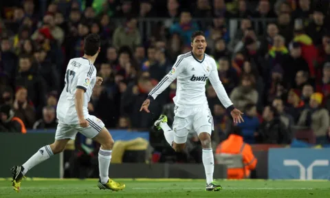 Chỉ 2 cầu thủ M.U hiện tại từng ghi bàn tại Camp Nou