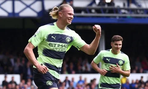 Chỉ Real Madrid ngăn được mùa giải lịch sử của Man City