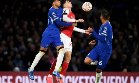 "Chiến thần" của Chelsea gây choáng trước Arsenal