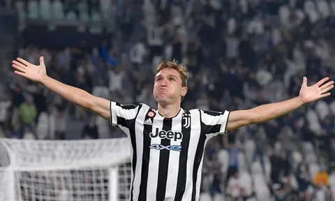 Chiesa vừa ghi điểm tuyệt đối với Allegri