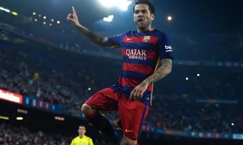 CHÍNH THỨC! Barca công bố tân binh đầu tiên thời Xavi