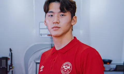 CHÍNH THỨC! CLB Premier League chiêu mộ ngọc quý Hàn Quốc