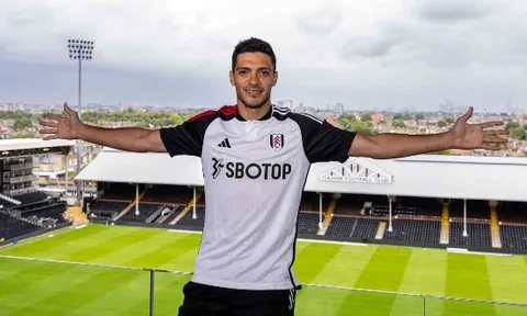 CHÍNH THỨC! Fulham đón 'sát thủ' đẳng cấp