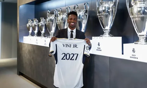 CHÍNH THỨC! Real Madrid công bố hợp đồng mới