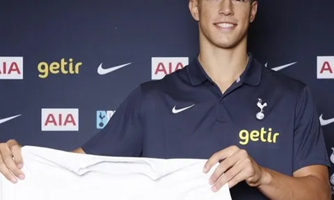 XONG! Tottenham chiêu mộ thần đồng 16 tuổi