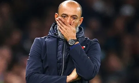 CHÍNH THỨC! Tottenham sa thải HLV Nuno Santo