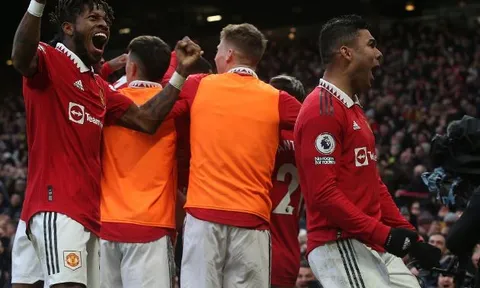 Chris Sutton nhận sai về Casemiro