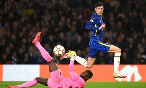 Tuchel hy vọng một cầu thủ Chelsea sẽ trở thành trung vệ huyền thoại