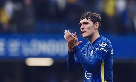 Christensen đang rực sáng giúp Chelsea bớt nghĩ về tương lai