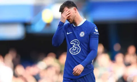 Chủ Mỹ phá hỏng mùa giải của Chelsea