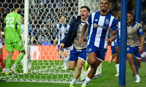 Chủ quan giây cuối, Arsenal nhận trái đắng tại Dragao