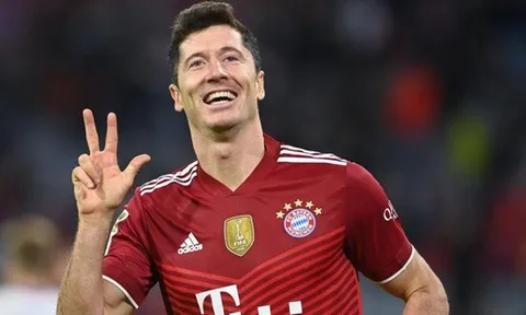 Chủ tịch Bayern làm rõ vấn đề của Lewandowski và Hernandez