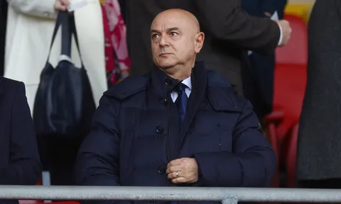Chủ tịch Tottenham: Tôi nhiều lần phát ốm vì xếp sau Arsenal